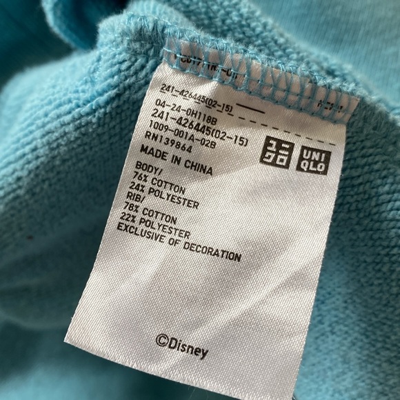 UNIQLO UT Disney School Days in Disneyville Hoodie Size L - Picture 10 of 12